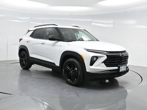 New 2026 Chevrolet TrailBlazer LT w/ Convenience Package FWD image 50