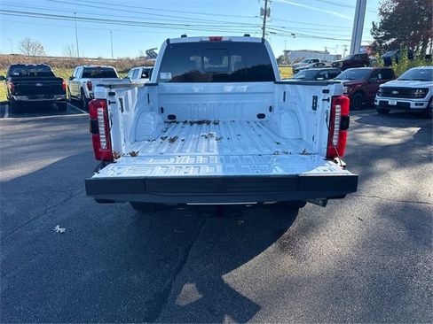 New 2026 Ford F250 Lariat w/ FX4 Off-Road Package image 11