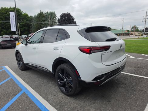 Used 2023 Buick Envision Preferred w/ Sport Touring Package AWD/4WD image 6
