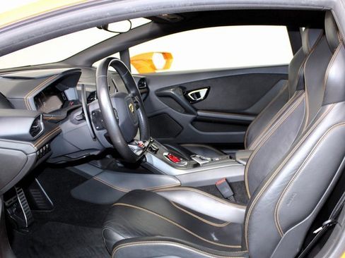 Used 2017 Lamborghini Huracan LP 580-2 image 5