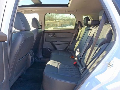 Certified 2023 Nissan Rogue Platinum image 11