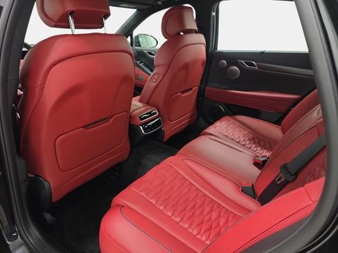 Used 2025 Genesis G80 3.5T Sport Prestige image 12