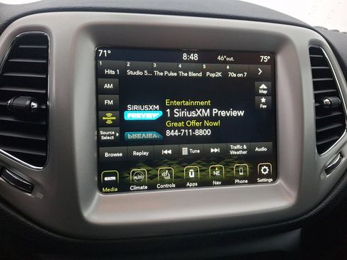 Used 2021 Jeep Compass Latitude w/ Sun and Sound Group AWD/4WD image 16