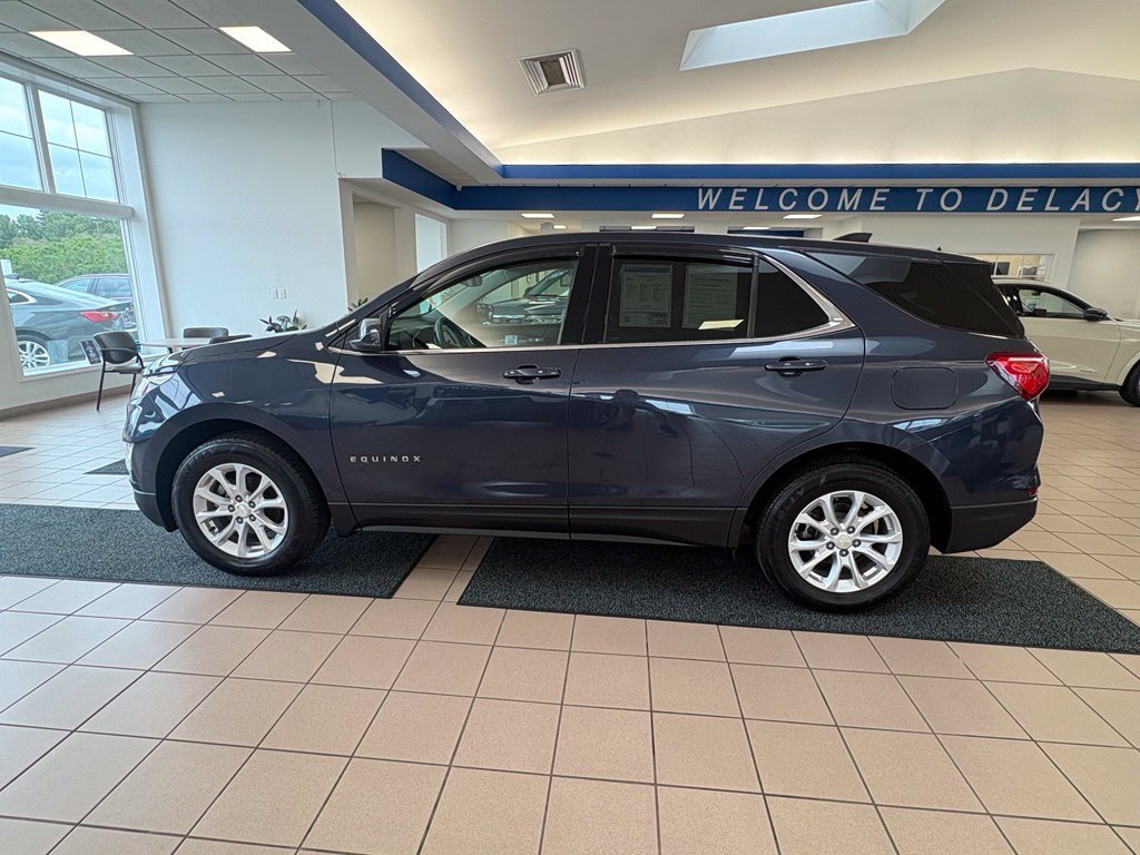 Used 2018 Chevrolet Equinox LT AWD/4WD image 2