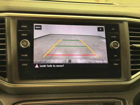 Used 2019 Volkswagen Atlas SE FWD image 34