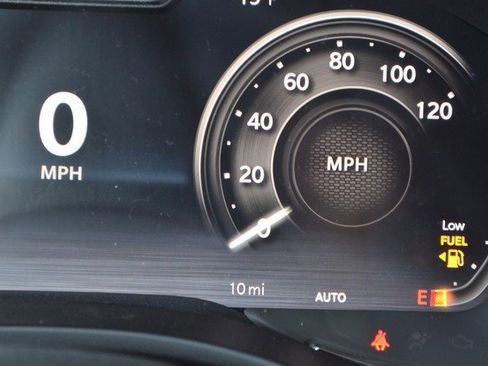 New 2026 RAM 1500 4x4 Crew Cab image 20