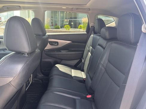 Used 2017 Nissan Murano SL w/ SL Technology Package AWD/4WD image 13