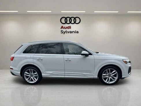 Certified 2025 Audi Q7 3.0T Premium Plus w/ Premium Plus Package image 8