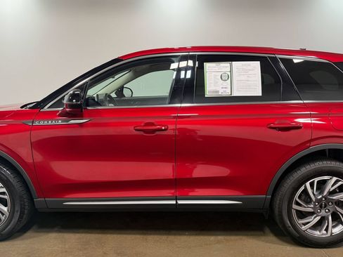 Used 2023 Lincoln Corsair AWD w/ Equipment Group 101A image 37