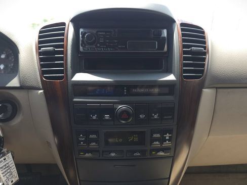 Used 2006 Kia Sorento EX RWD image 23
