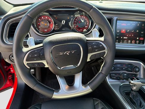 Used 2016 Dodge Challenger SRT Hellcat image 24