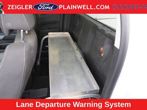 Used 2022 Chevrolet Colorado LT w/ Fleet Safety Package RWD image 7