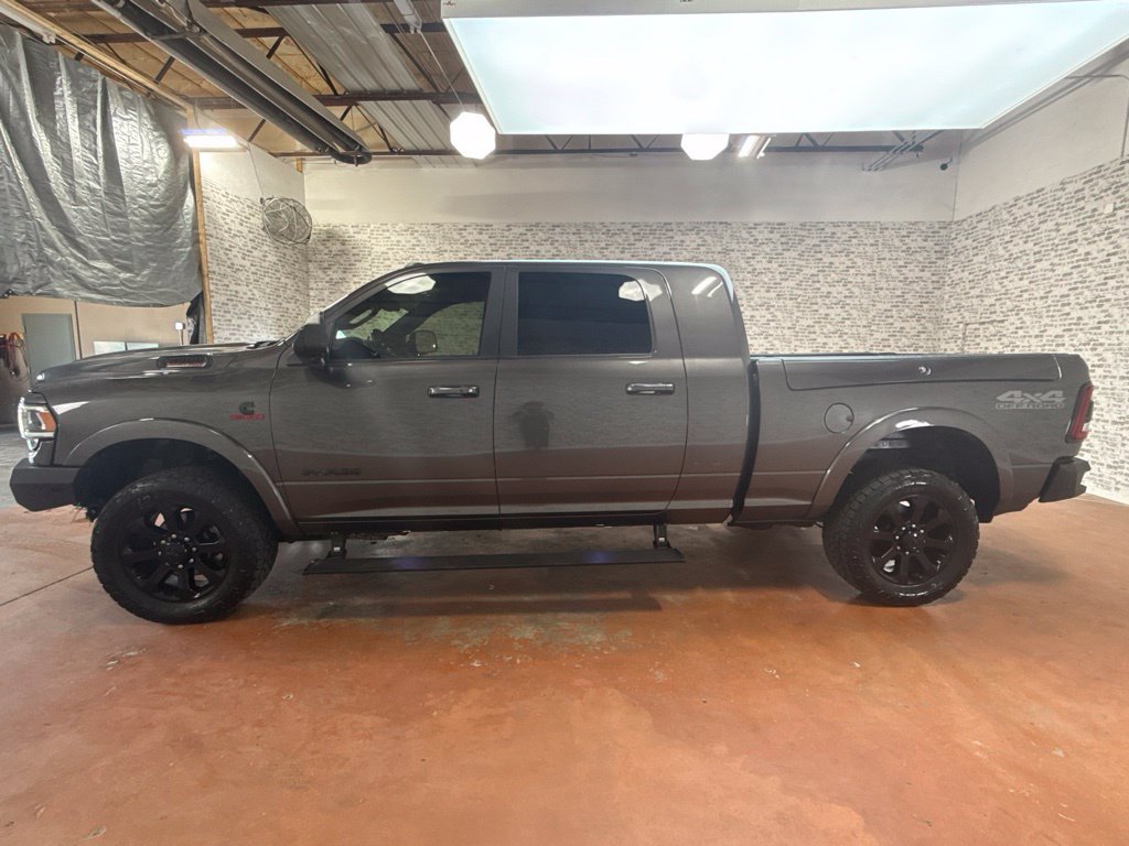 Used 2020 RAM 2500 Laramie w/ Night Edition AWD/4WD image 4