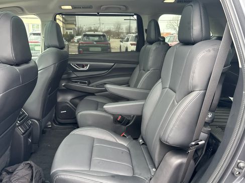 Certified 2025 Subaru Ascent Limited image 11