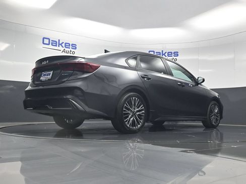 Certified 2023 Kia Forte GT-Line w/ GT-Line Premium Package FWD image 45
