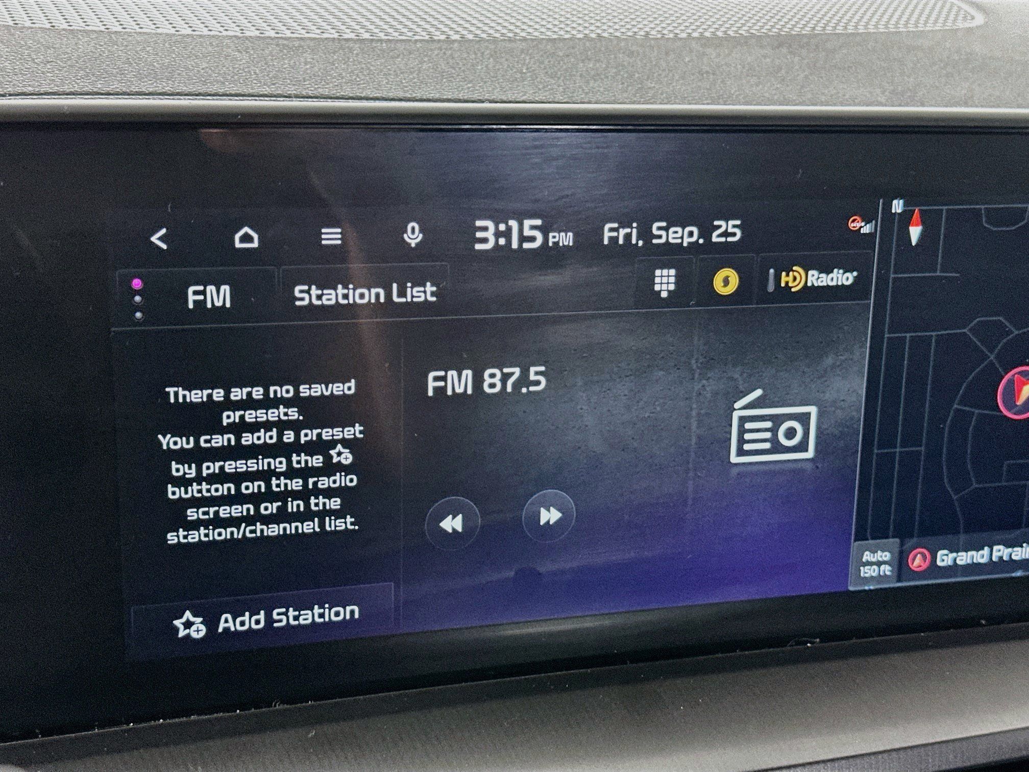 Used 2025 Kia Telluride LX FWD image 21