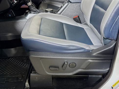 Used 2024 Ford Bronco Outer Banks image 22