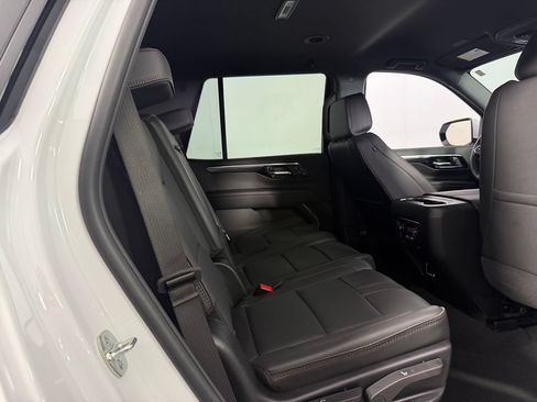 Used 2026 Chevrolet Tahoe RST RWD image 28
