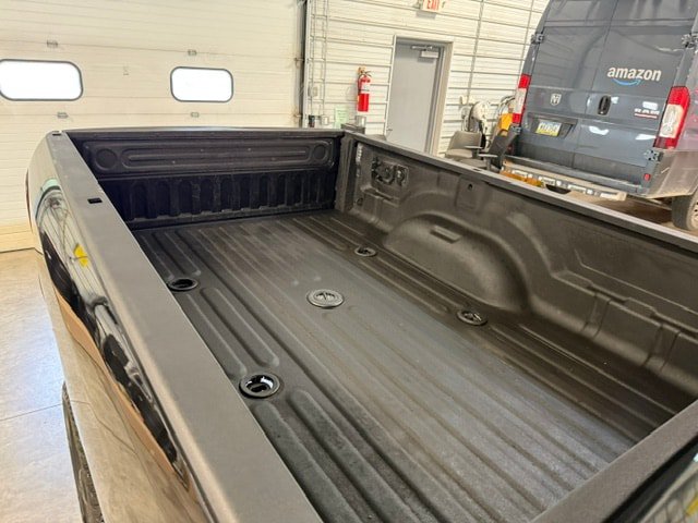 Used 2022 RAM 2500 Big Horn w/ Level C Equiment Group AWD/4WD image 20