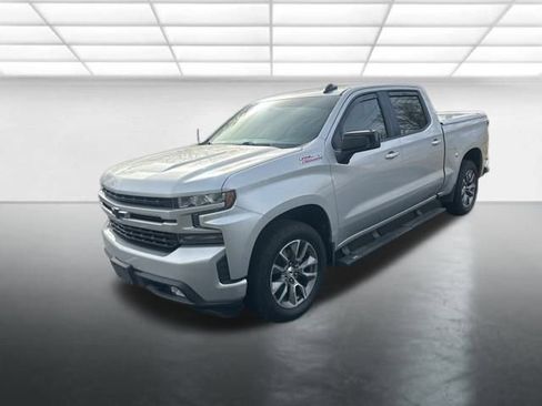 Used 2020 Chevrolet Silverado 1500 RST image 2