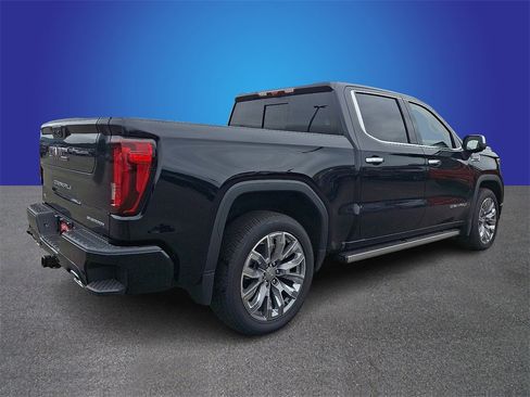 New 2025 GMC Sierra 1500 Denali image 3