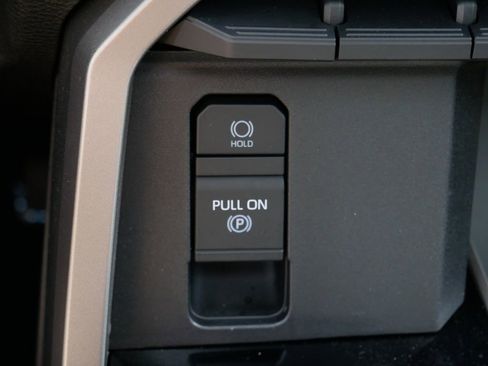 Used 2024 Toyota Tundra Limited w/ Power Package AWD/4WD image 27