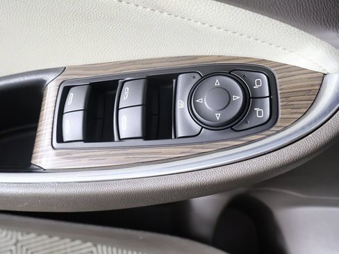 Used 2024 Chevrolet Malibu LT FWD image 36
