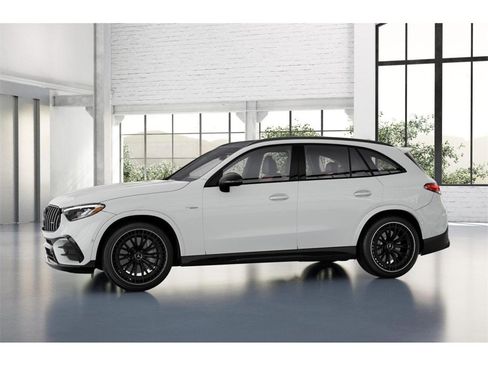New 2026 Mercedes-Benz GLC 43 AMG 4MATIC image 36