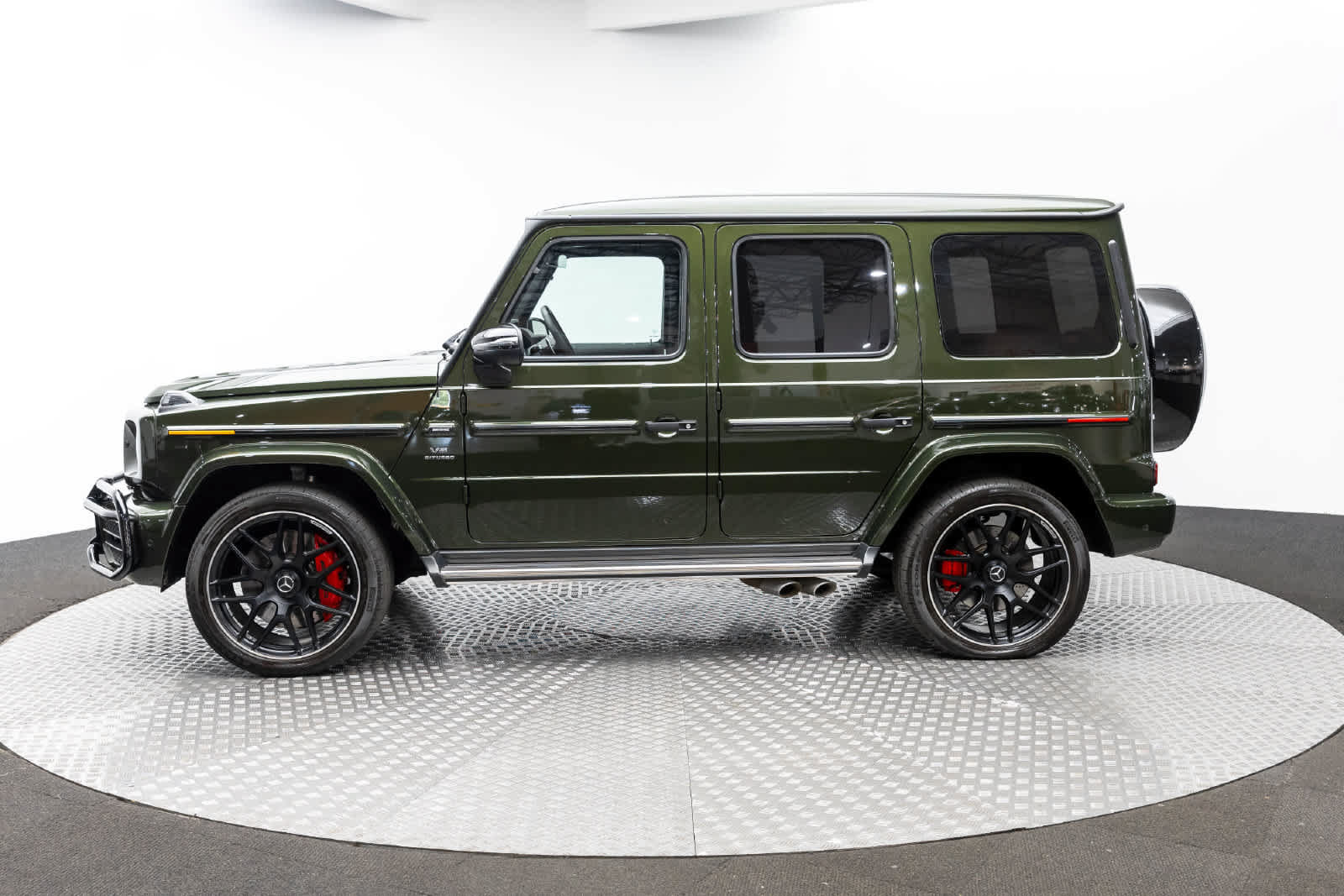 Used 2024 Mercedes-Benz G 63 AMG 4MATIC image 3