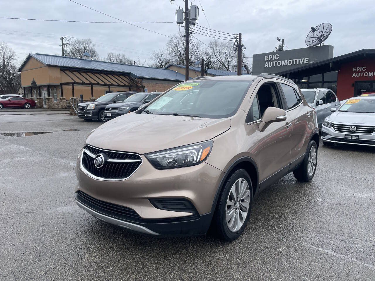 Used 2019 Buick Encore Preferred w/ Safety Package FWD image 1