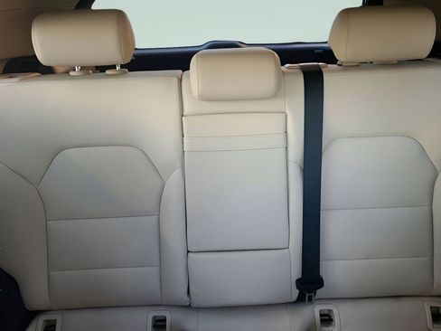 Used 2019 Mercedes-Benz GLA 250 image 5