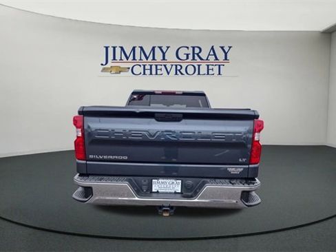 Used 2022 Chevrolet Silverado 1500 LT image 4