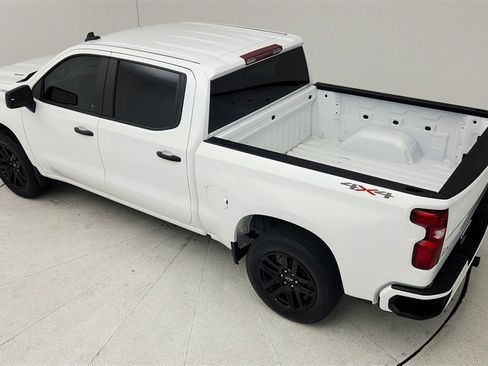 Certified 2026 Chevrolet Silverado 1500 Custom image 40