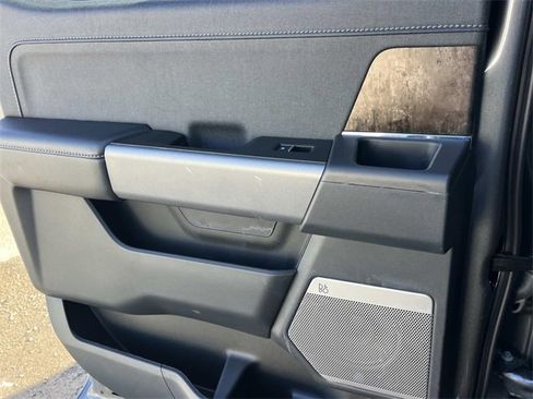 Used 2023 Ford F150 Lariat w/ Equipment Group 502A High image 19