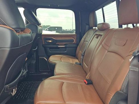 Used 2019 RAM 3500 Limited w/ Max Tow Package AWD/4WD image 17