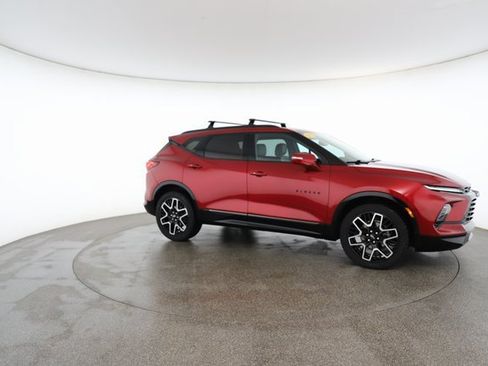 Used 2023 Chevrolet Blazer RS image 25