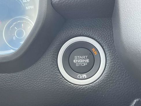 New 2025 RAM 1500 Big Horn AWD/4WD image 28