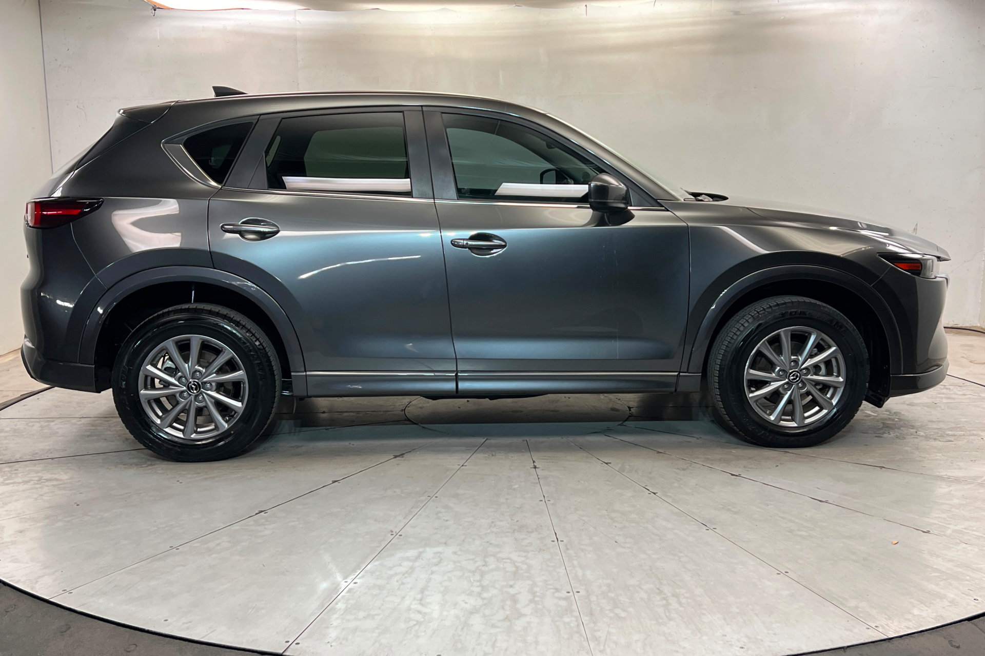 Used 2025 MAZDA CX-5 AWD 2.5 S w/ Preferred Package image 7