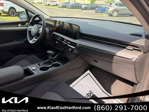 New 2026 Kia K5 LXS FWD image 12
