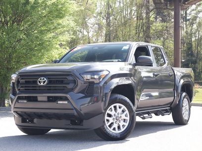 Used 2025 Toyota Tacoma SR5