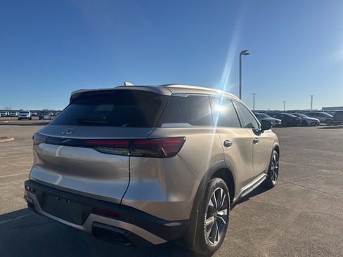 Used 2024 INFINITI QX60 Luxe image 15