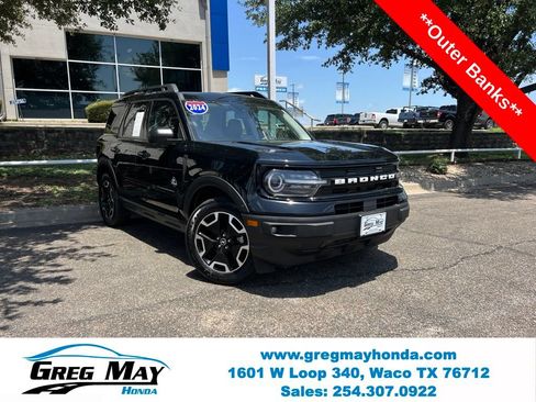 Used 2023 Ford Bronco Sport Outer Banks w/ Tech Package AWD/4WD image 1