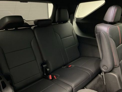 New 2026 Chevrolet Traverse RS image 30