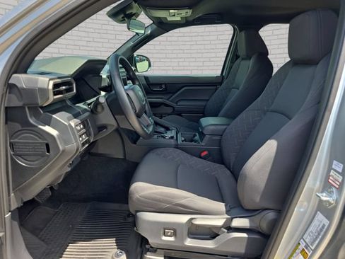 Used 2026 Toyota Tacoma SR AWD/4WD image 15