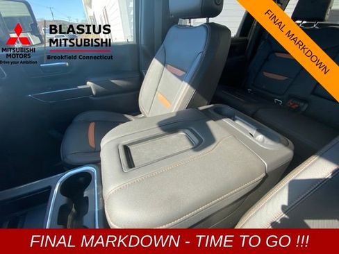 Used 2022 GMC Sierra 3500 AT4 w/ Gooseneck/5TH Wheel Package image 62