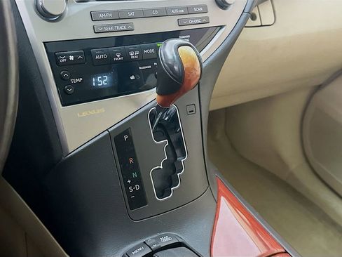 Used 2011 Lexus RX 350 AWD w/ Premium Pkg image 16