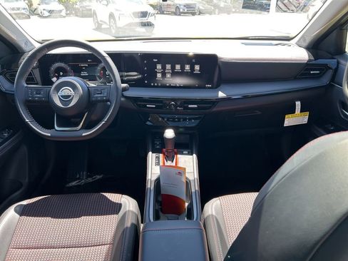 New 2026 Nissan Kicks SR w/ SR Premium Package image 11