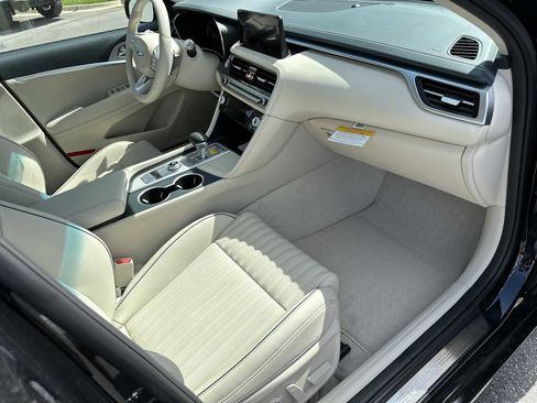 New 2026 Genesis G70 2.5T Prestige image 23