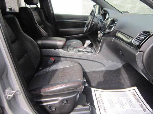 Used 2020 Jeep Grand Cherokee Trailhawk w/ Trailhawk Luxury Group image 7