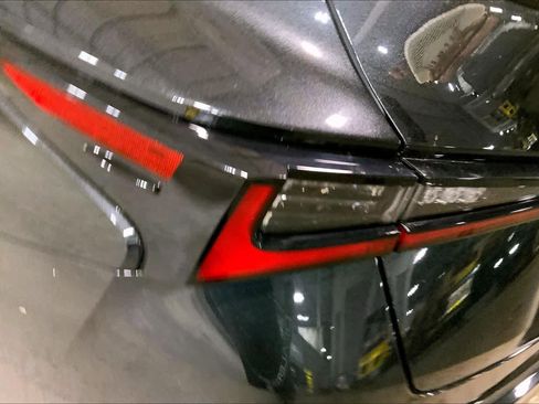 Certified 2023 Lexus IS 350 F Sport image 28